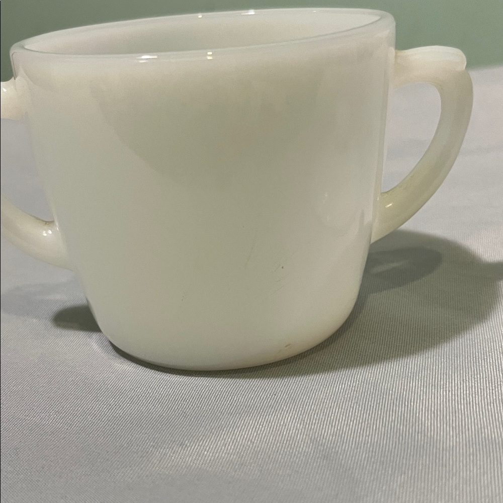 Fire King White Lidded Sugar Bowl Vintage Wheat Classic Design Collectible - Picture 4 of 7
